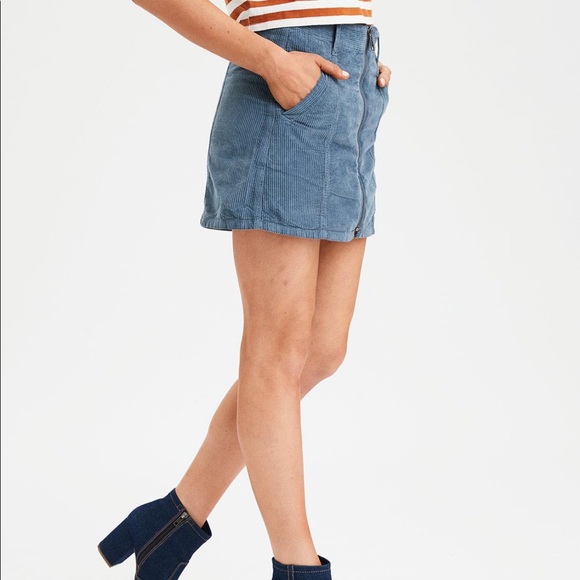 American Eagle blue corduroy skirt - Picture 2 of 4
